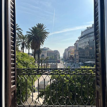 La Dimora Di Donna Claudia Hotel Palermo Exterior photo